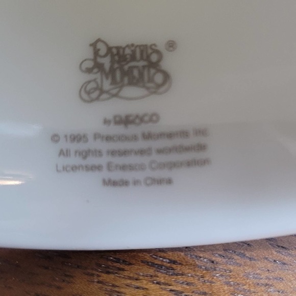 Precious Moments Vintage Winter Song Bell - Picture 6 of 6